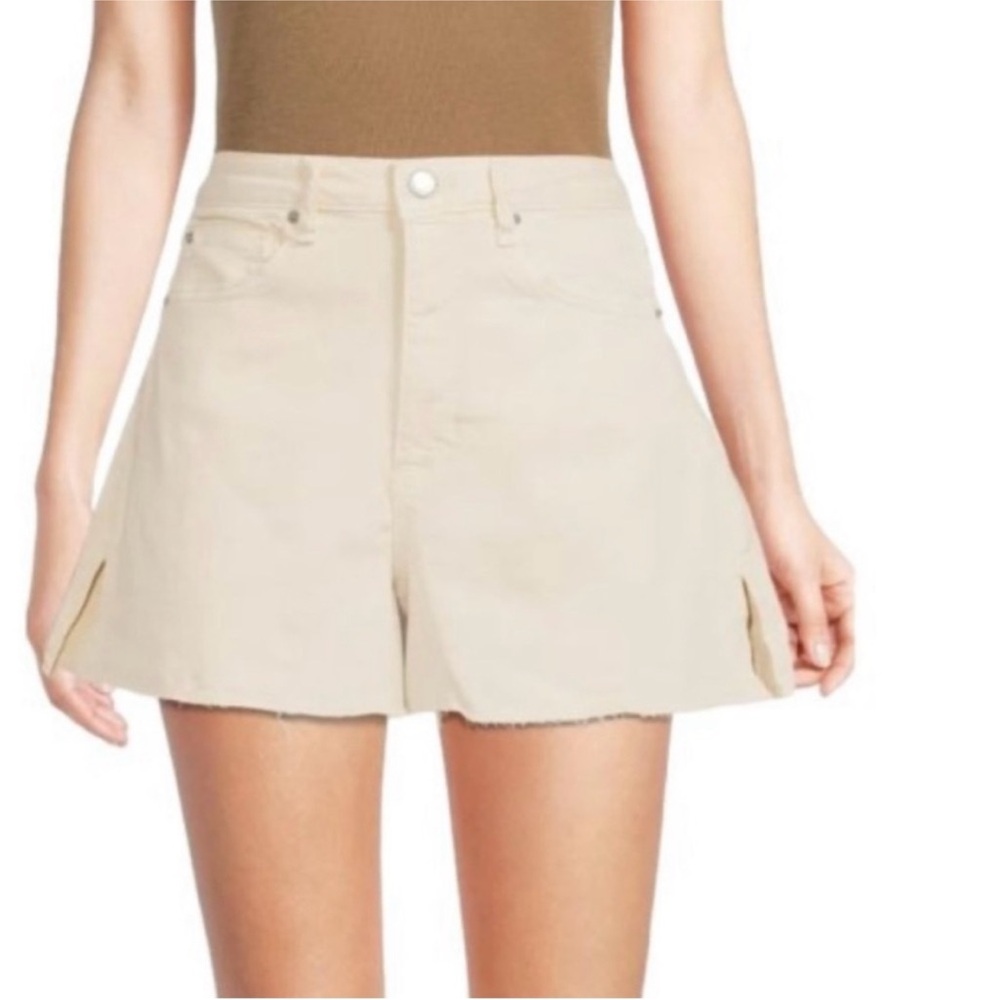 WeWoreWhat Cream Skorts